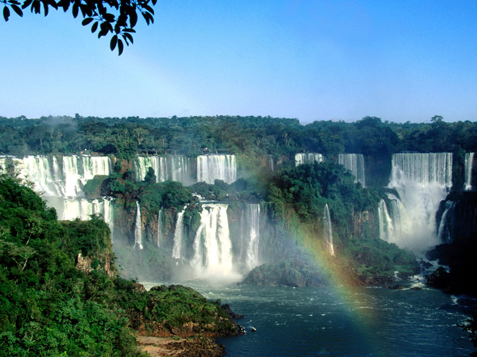 Sol Cataratas Puerto Iguazu